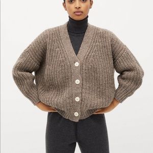 Babaa No 19 Cardigan in dark mist